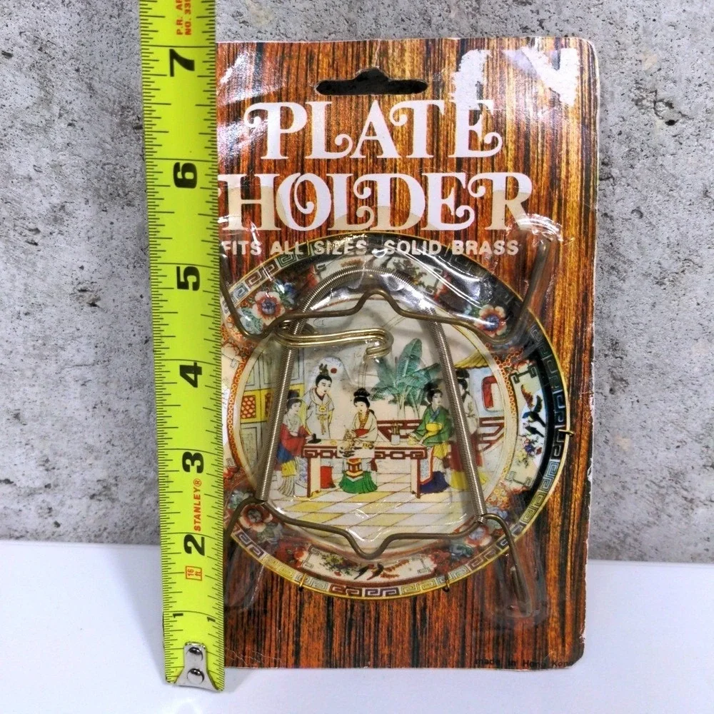 Vintage Solid Brass Plate Holder Hanger No 2164 Wall Mount Display Fits All Size